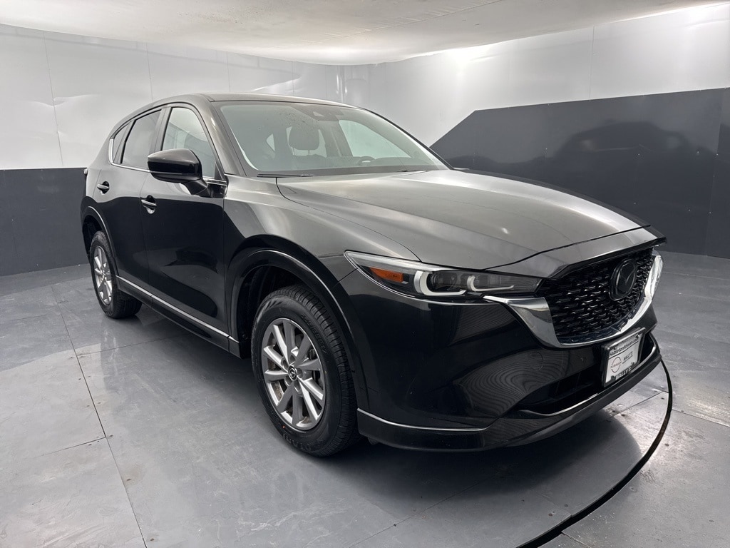 2024 Mazda CX-5 S Select Package's photo