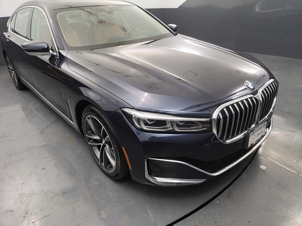 2020 Bmw 750i xDrive photo 2