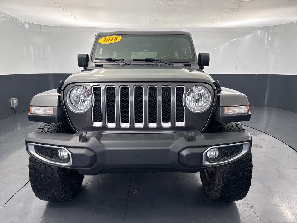 2018 Jeep Wrangler Unlimited Sahara photo 2