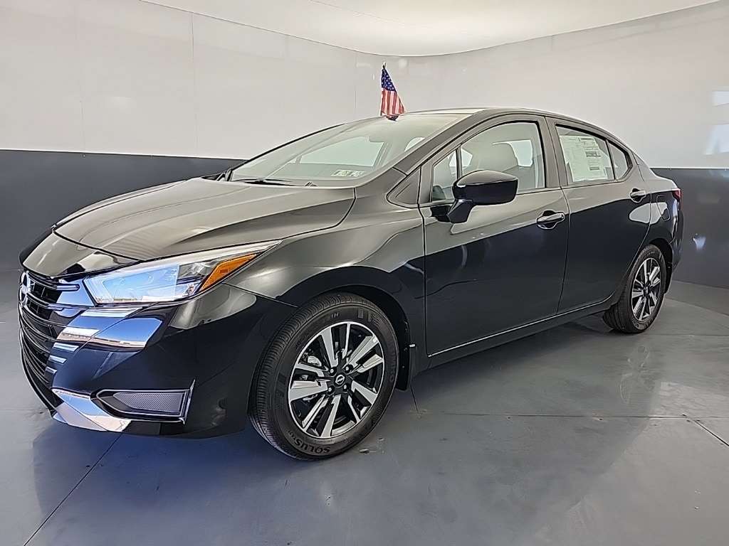 New 2025 Nissan Versa 1.6 SV Sedan