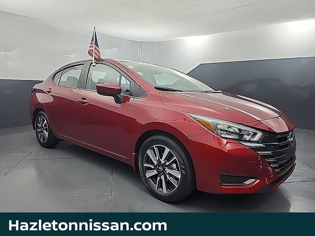 2025 Nissan Versa 1.6 SV CVT's photo