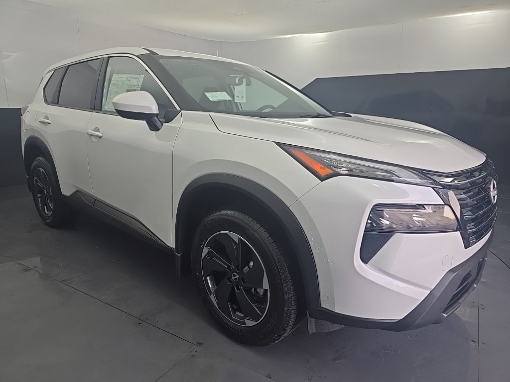 2025 Nissan Rogue SV's photo