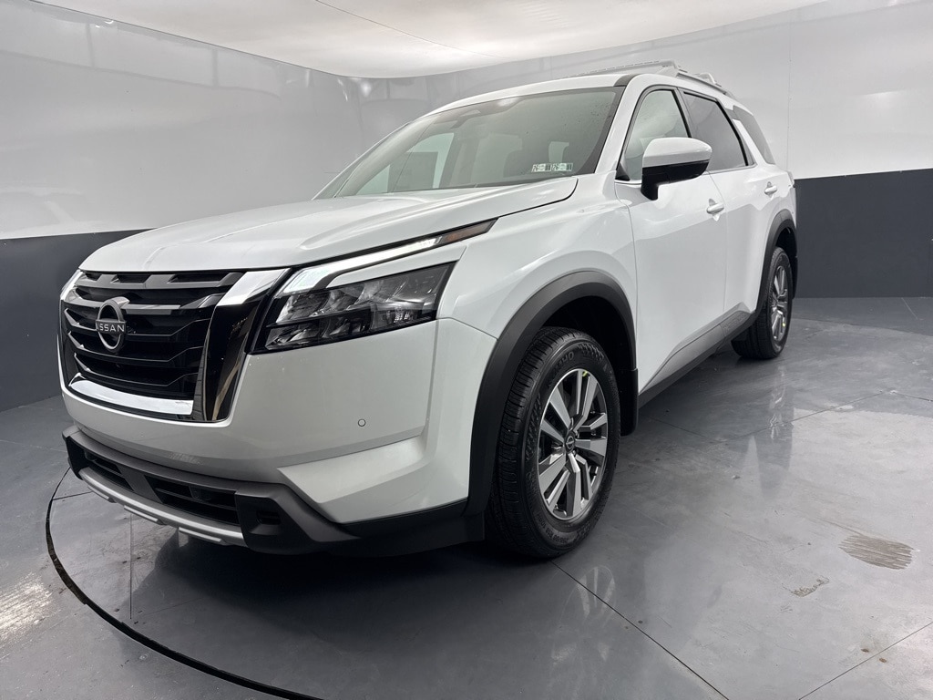 New 2025 Nissan Pathfinder SL SUV