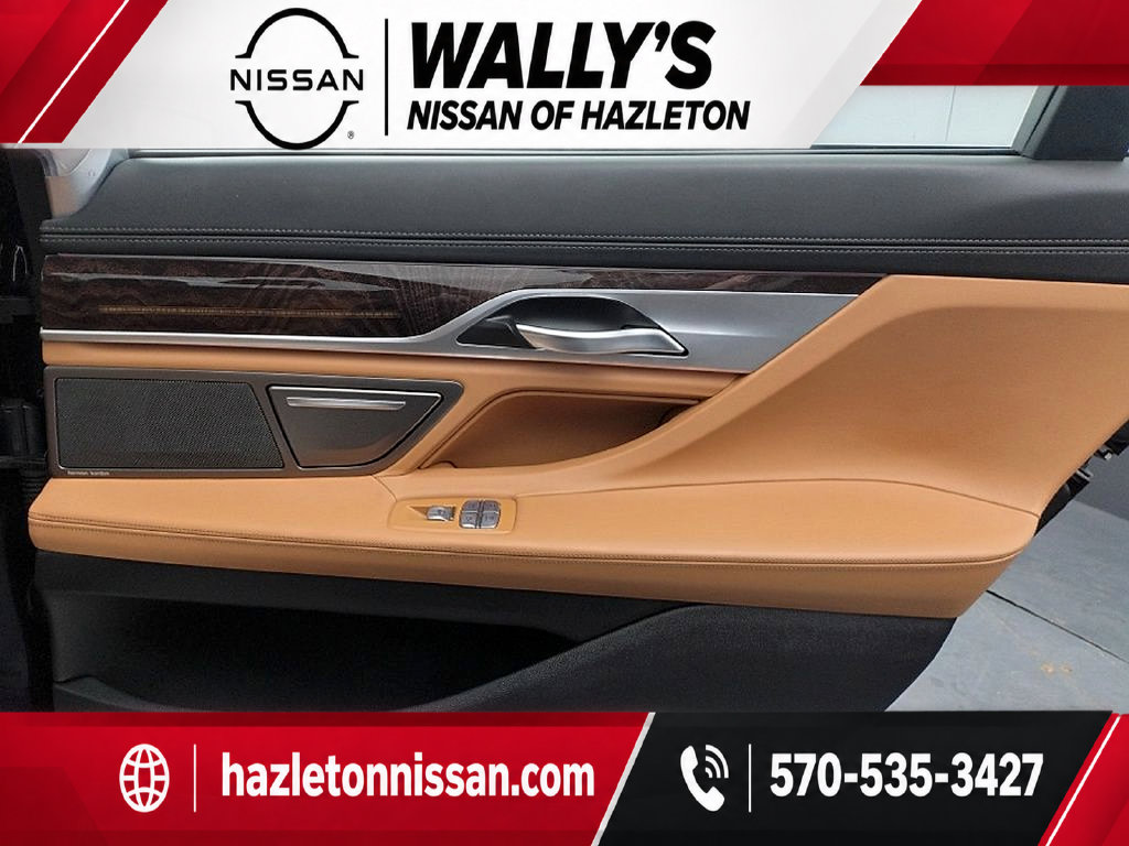 2020 BMW 7 Series 750i - Photo 14
