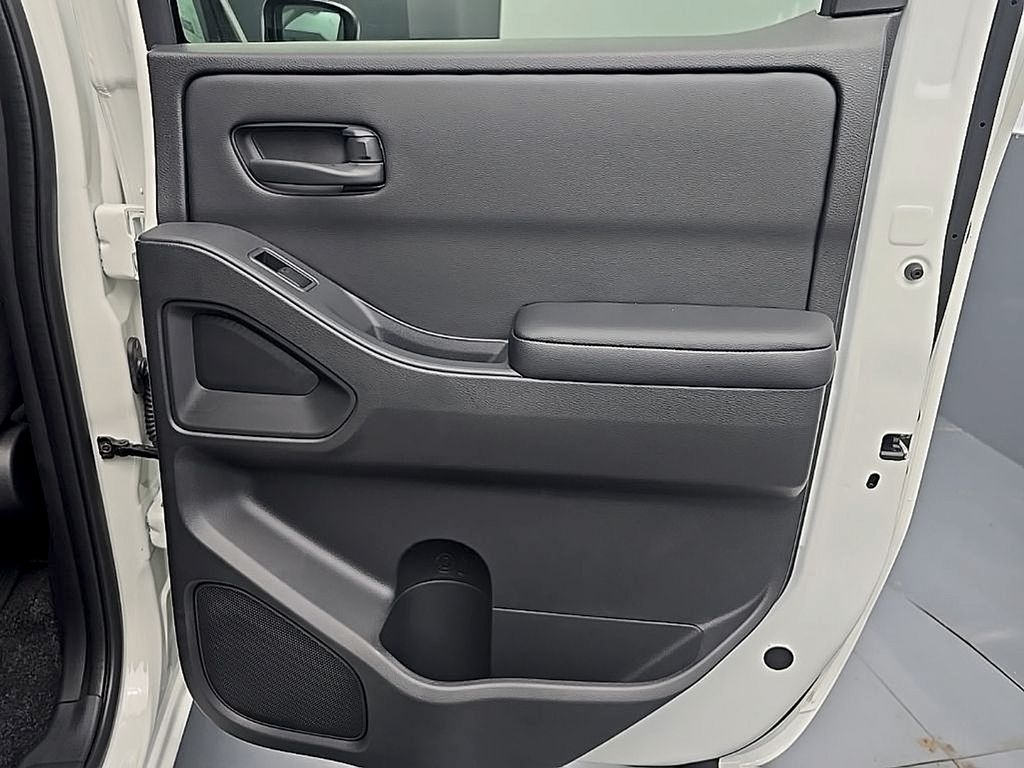 2026 Nissan Frontier S - Photo 33