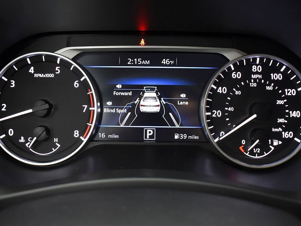 2025 Nissan Sentra SV - Photo 22