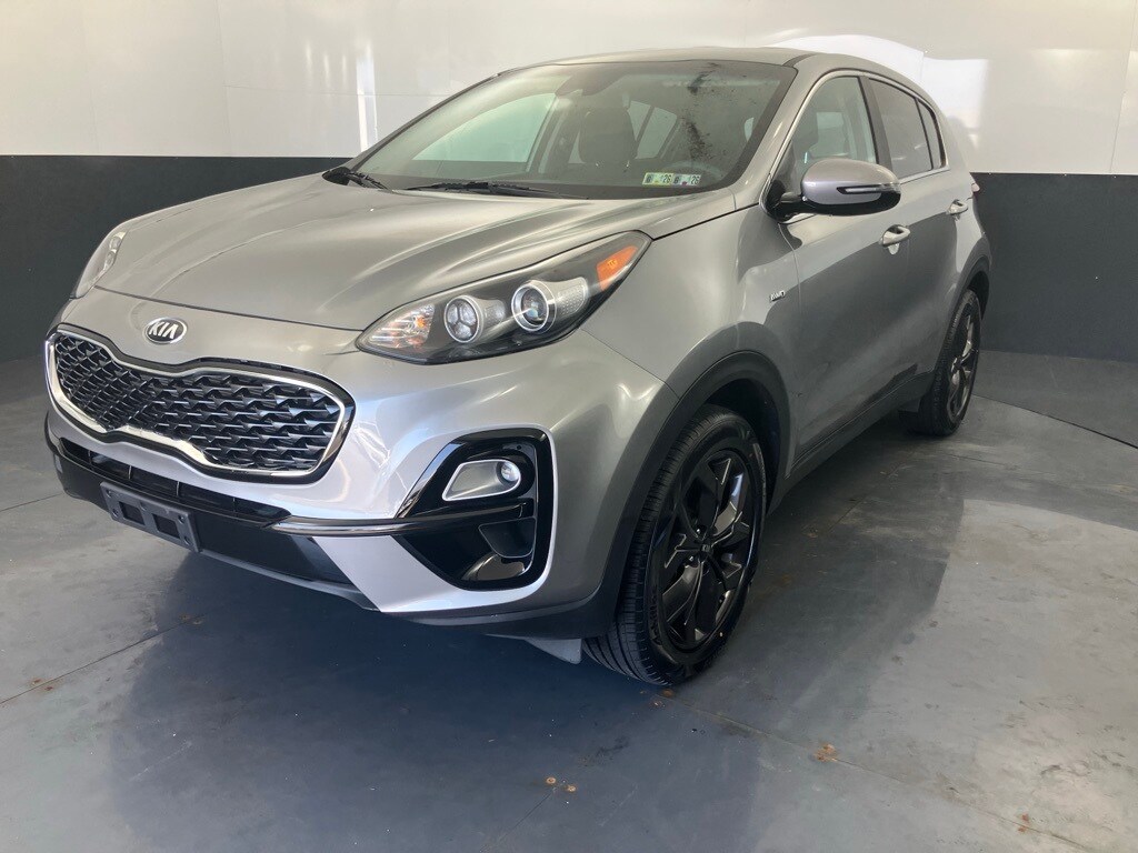 2022 Kia Sportage LX photo 3