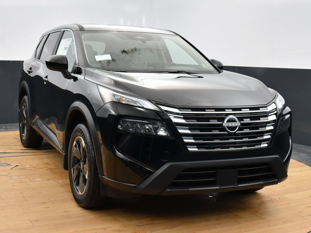 2025 Nissan Rogue SV's photo