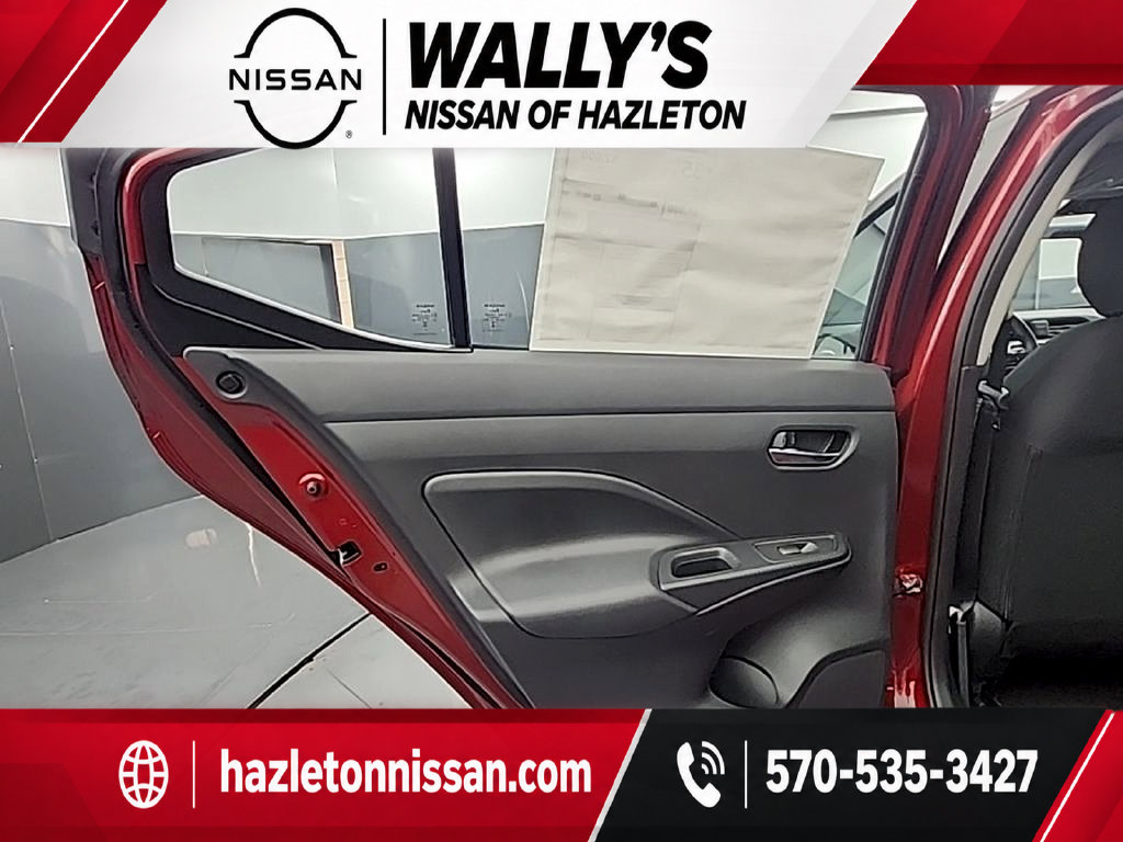 2025 Nissan Versa Sedan SV - Photo 15
