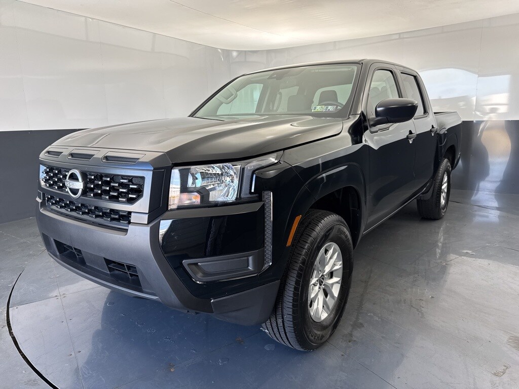 2025 Nissan Frontier S photo 2