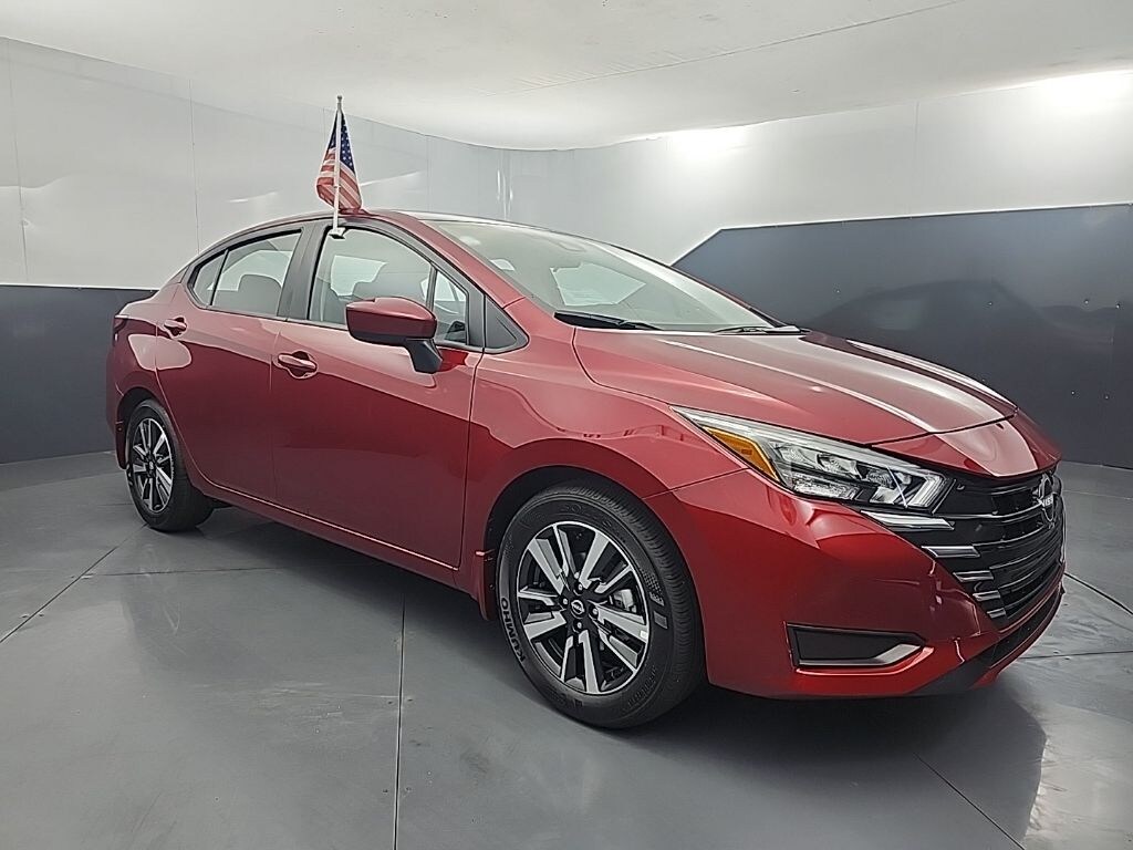 New 2025 Nissan Versa 1.6 SV Sedan