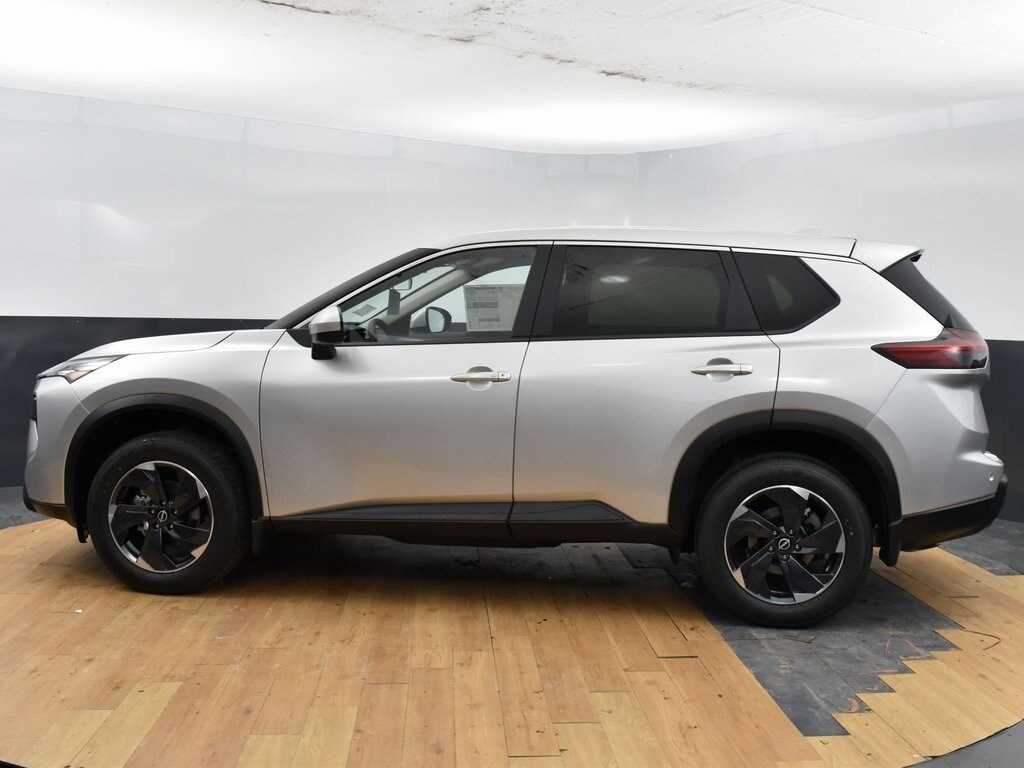 2025 Nissan Rogue SV photo 4