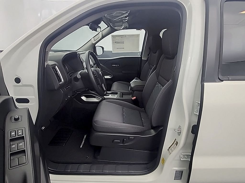 2026 Nissan Frontier SV - Photo 15