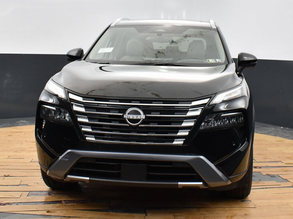 2025 Nissan Rogue SL photo 2