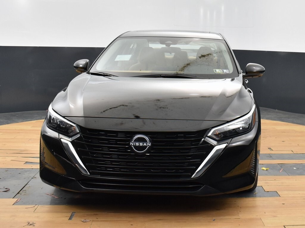 2025 Nissan Sentra SV photo 2