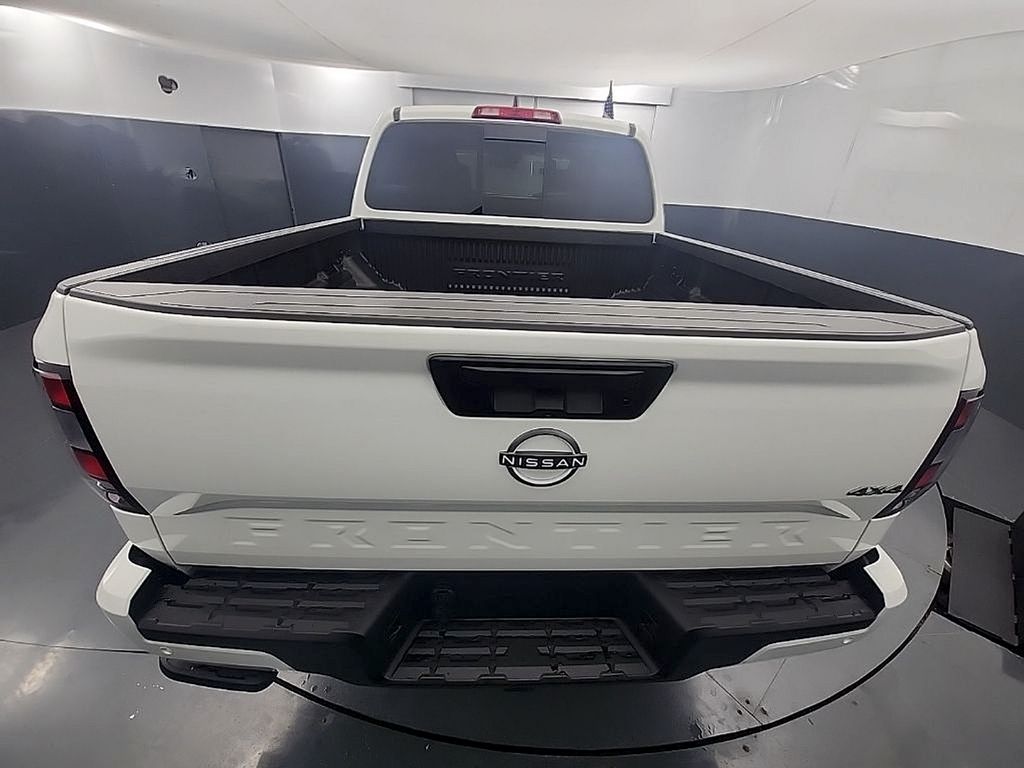 2026 Nissan Frontier SV - Photo 6