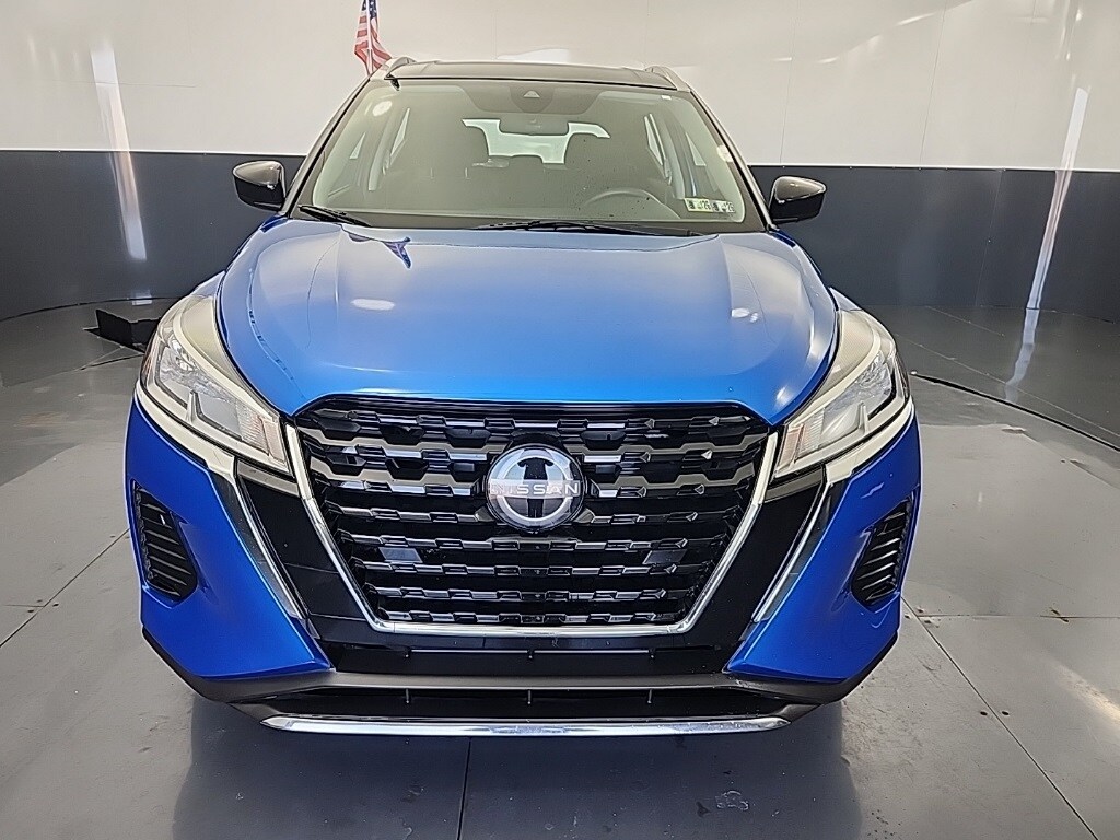 2023 Nissan Kicks SV photo 2