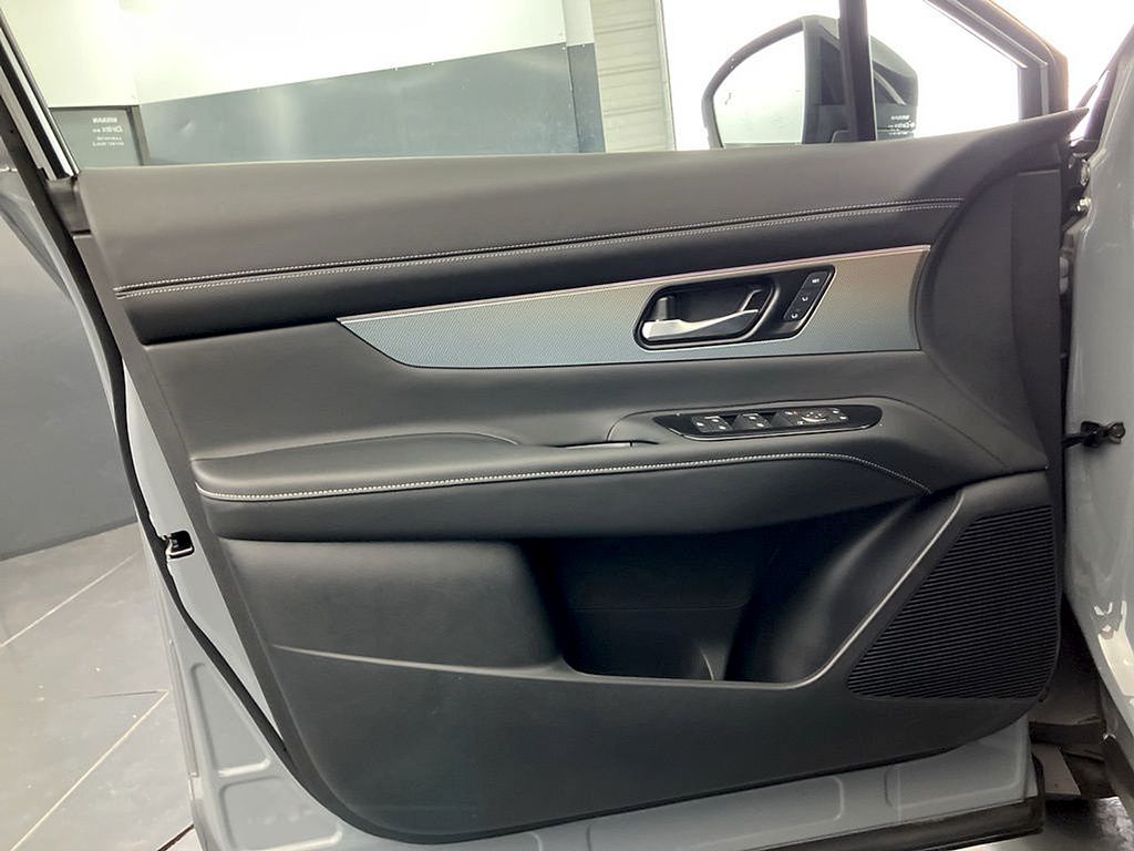2025 Nissan Murano SL - Photo 11