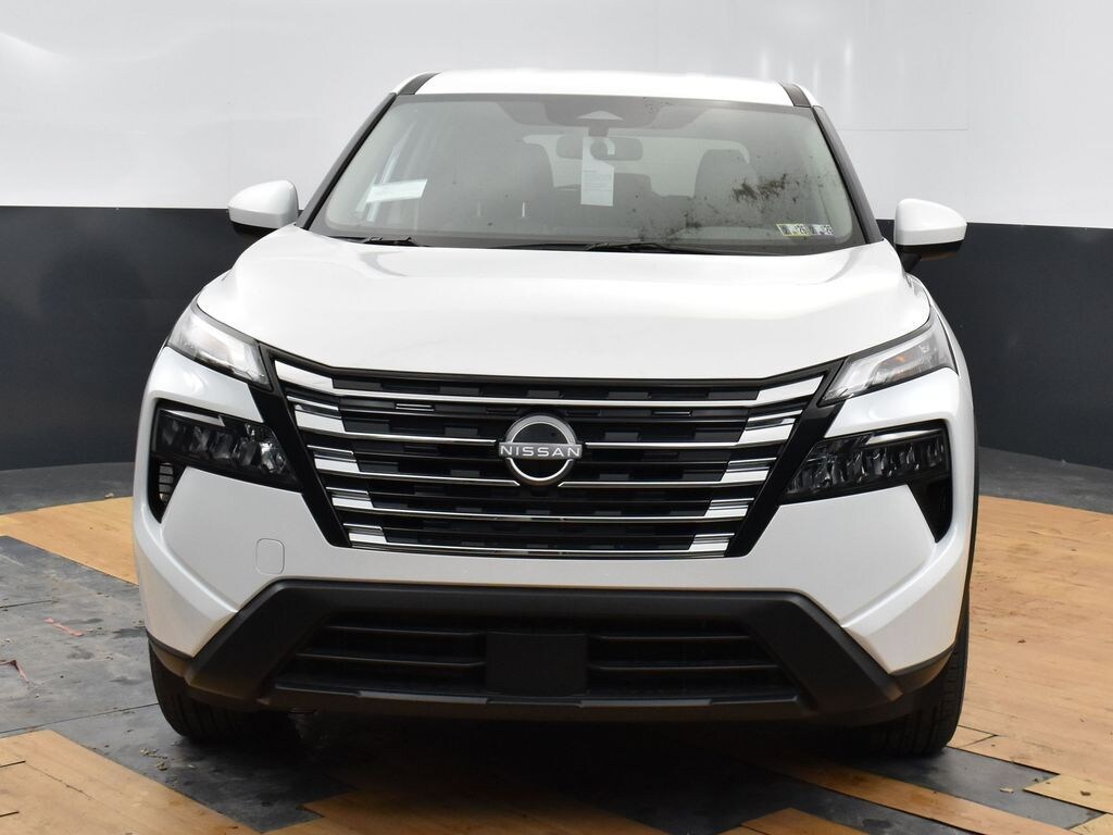 New 2025 Nissan Rogue SV SUV