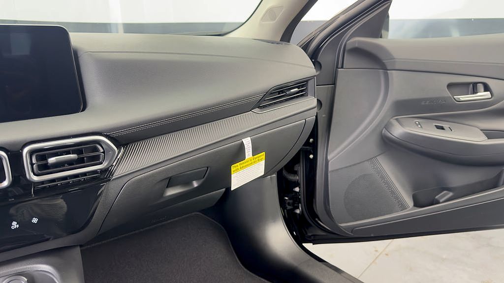 2025 Nissan Sentra S - Photo 27