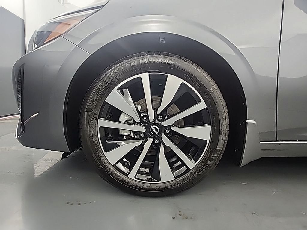 2025 Nissan Sentra SV - Photo 30