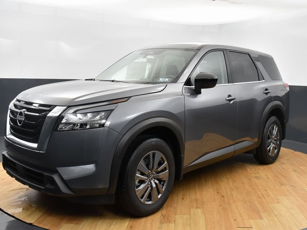 2025 Nissan Pathfinder S photo 4