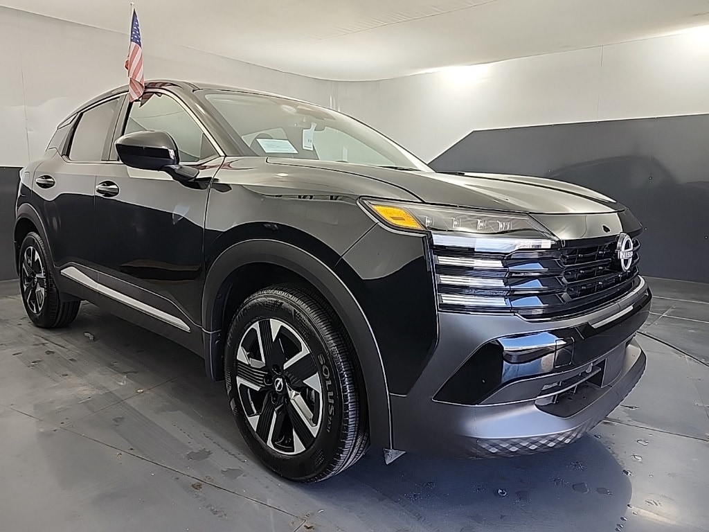 2025 Nissan Kicks SV AWD's photo