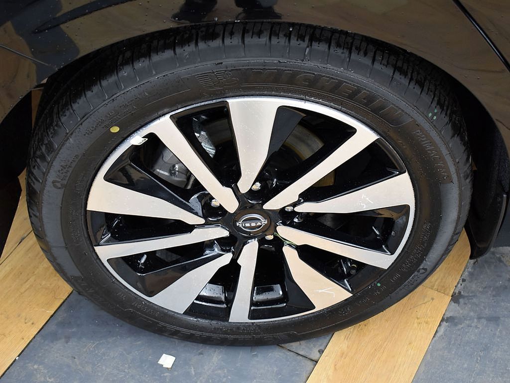 2025 Nissan Sentra SV - Photo 10