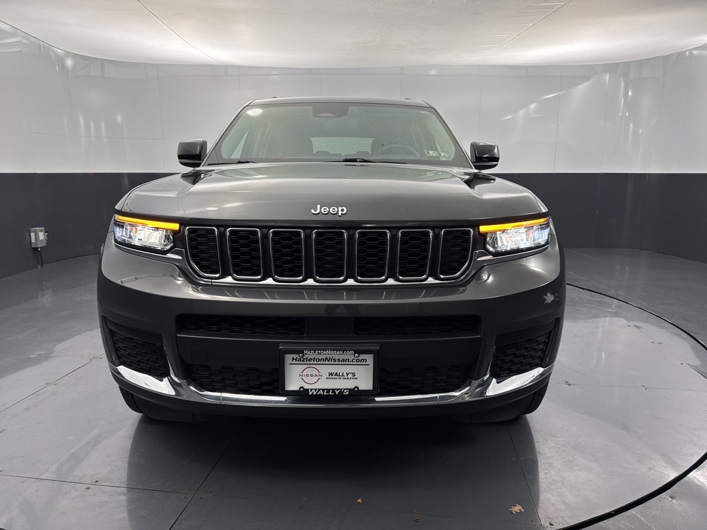 Used 2022 Jeep New Grand Cherokee Laredo SUV