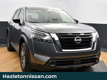 2025 Nissan Pathfinder S SUV