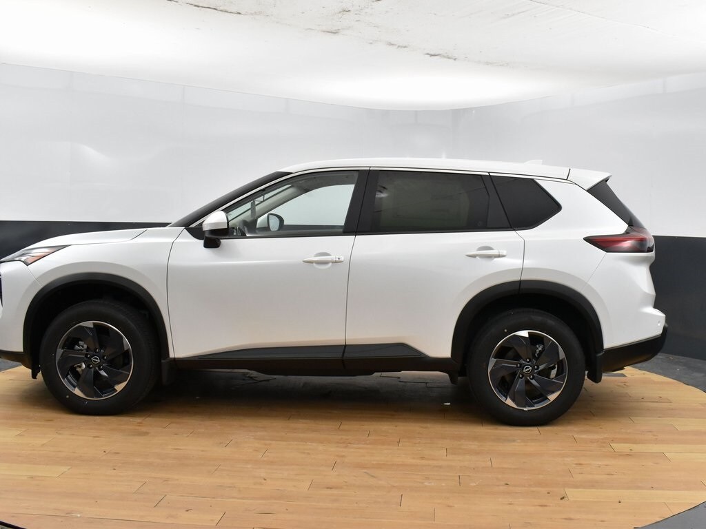 2025 Nissan Rogue SV photo 4