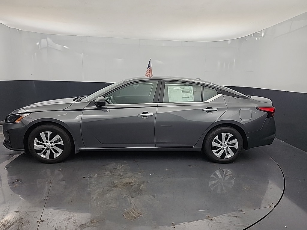 New 2025 Nissan Altima S Sedan