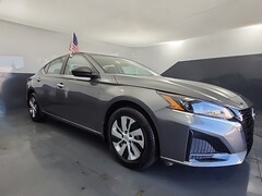 2025 Nissan Altima S Sedan