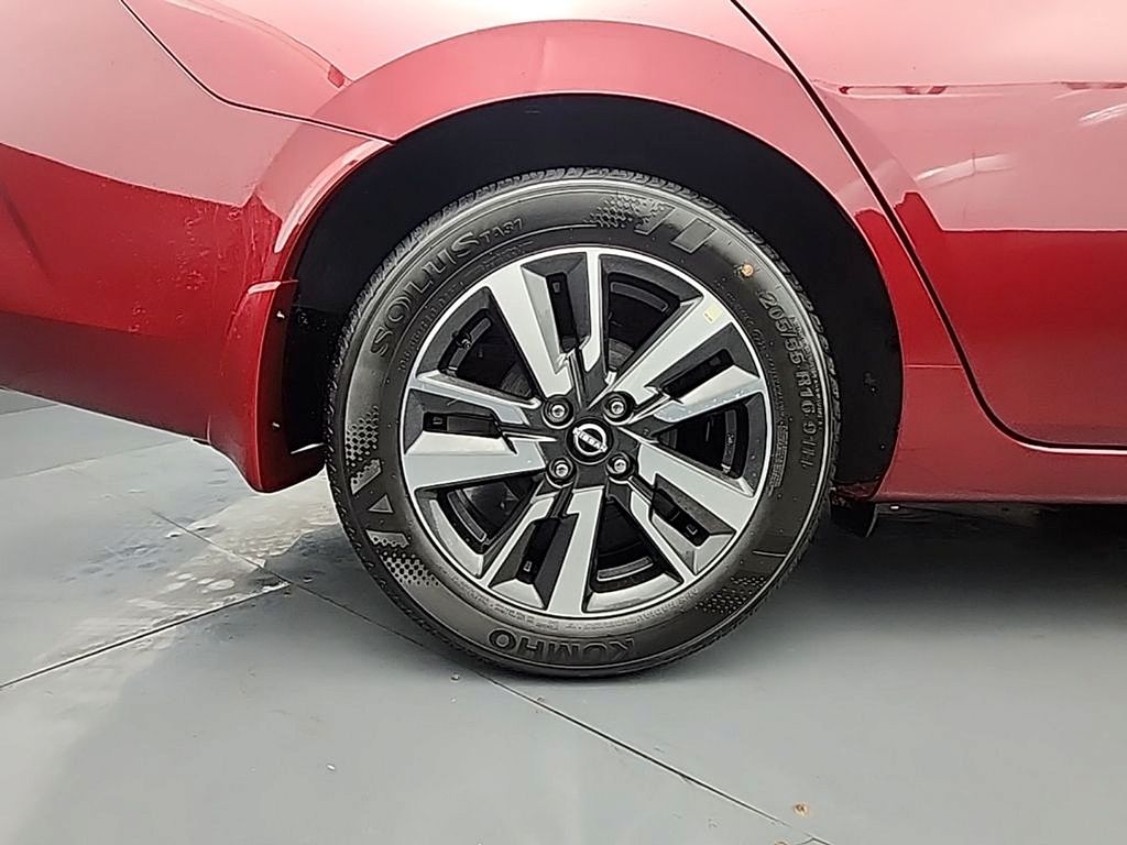 2025 Nissan Versa Sedan SV - Photo 10