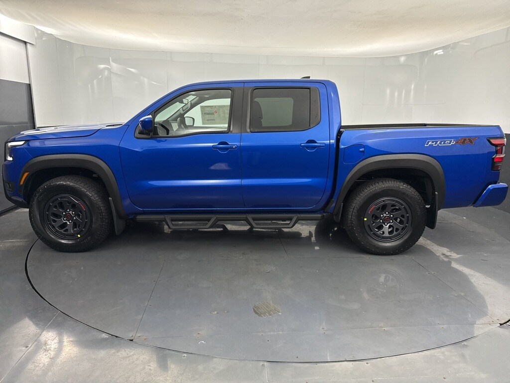 2026 Nissan Frontier Crew Cab PRO-4X photo 4