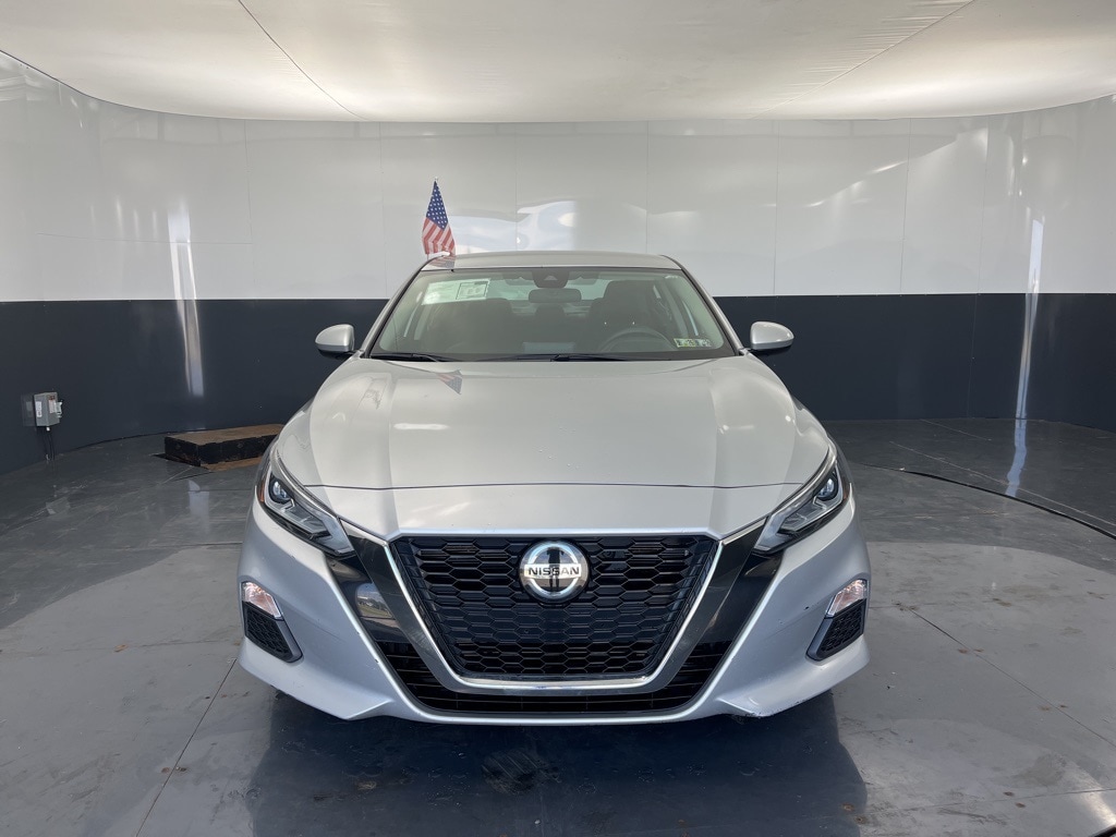Used 2022 Nissan Altima SV with VIN 1N4BL4DV4NN318748 for sale in Hazle Township, PA