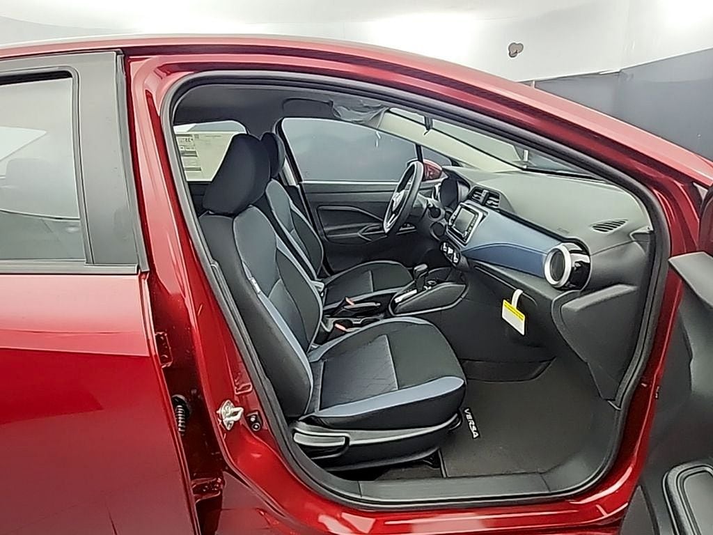 2025 Nissan Versa Sedan SV - Photo 20