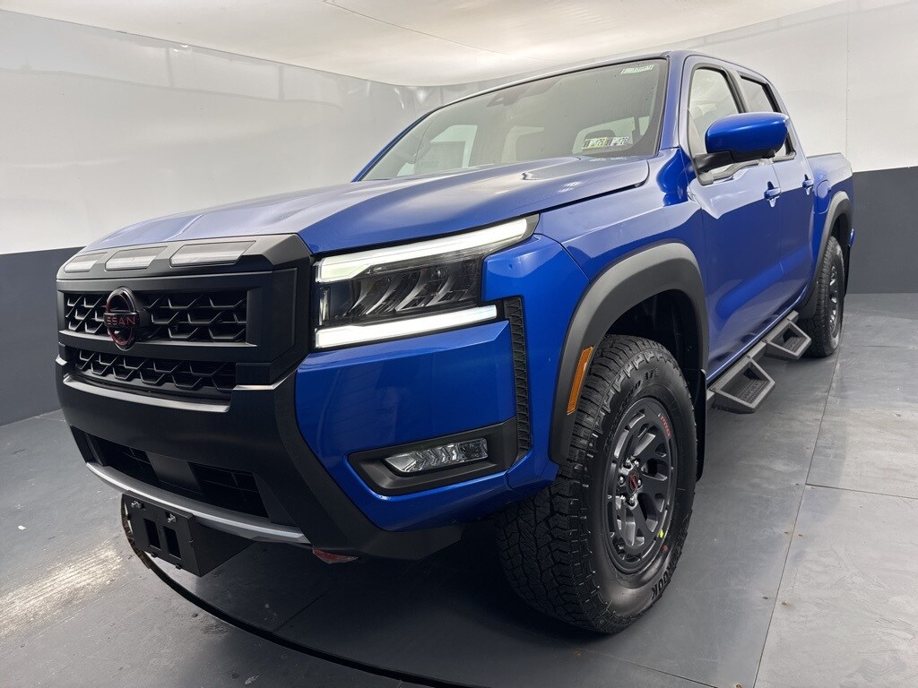 2026 Nissan Frontier Crew Cab PRO-4X photo 3