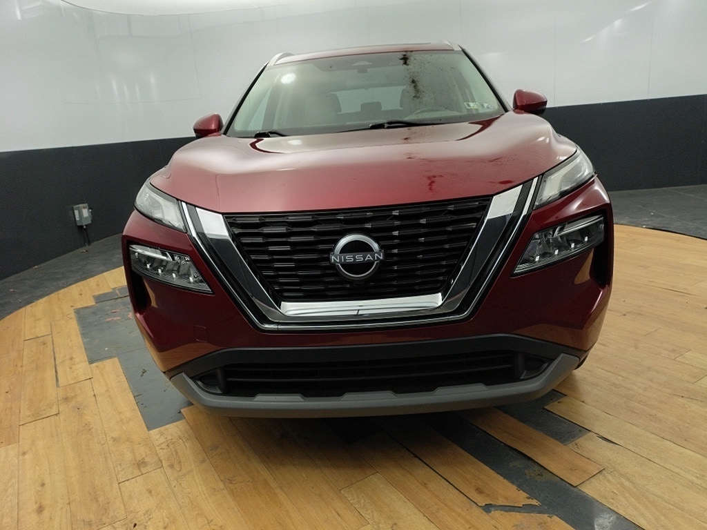 Used 2022 Nissan Rogue SV with VIN 5N1BT3BB1NC706007 for sale in Hazle Township, PA