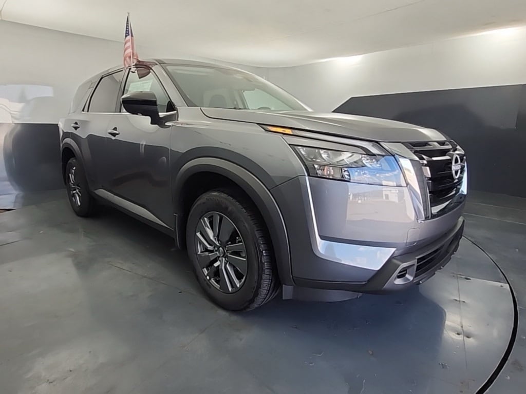 New 2025 Nissan Pathfinder SL SUV