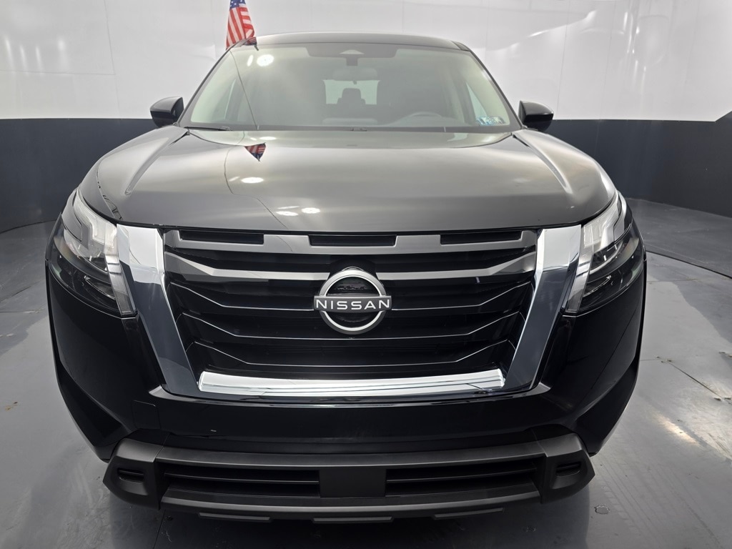 New 2025 Nissan Pathfinder S SUV
