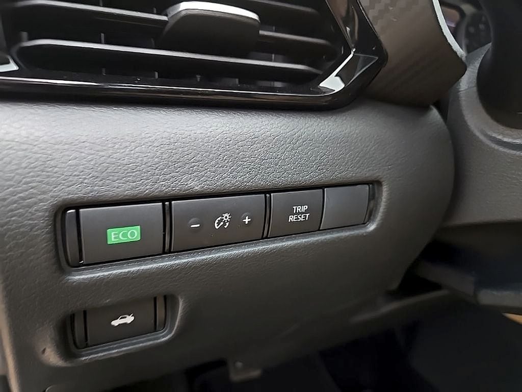 2025 Nissan Sentra SV - Photo 21