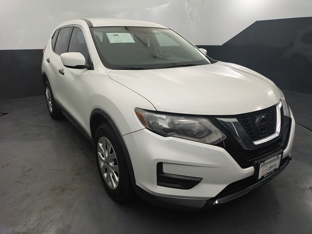 Used 2018 Nissan Rogue S with VIN KNMAT2MV1JP569963 for sale in Hazle Township, PA