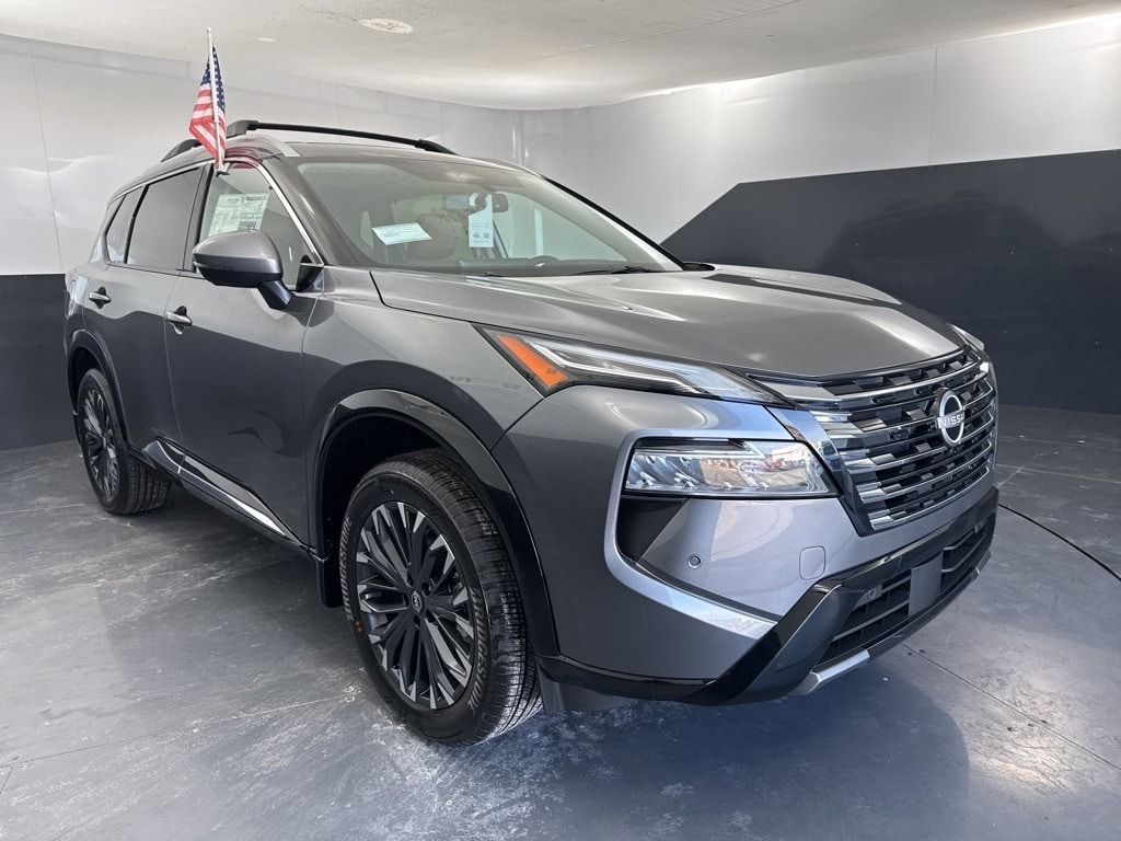 2026 Nissan Rogue Platinum's photo