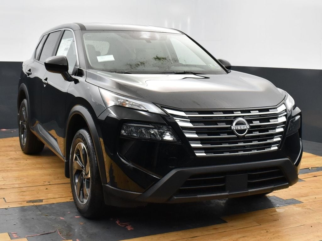 2025 Nissan Rogue SV's photo