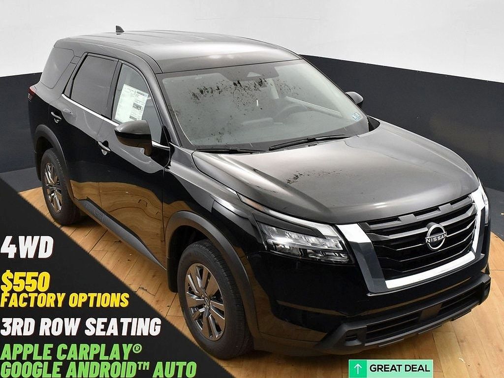 2025 Nissan Pathfinder S 4WD's photo