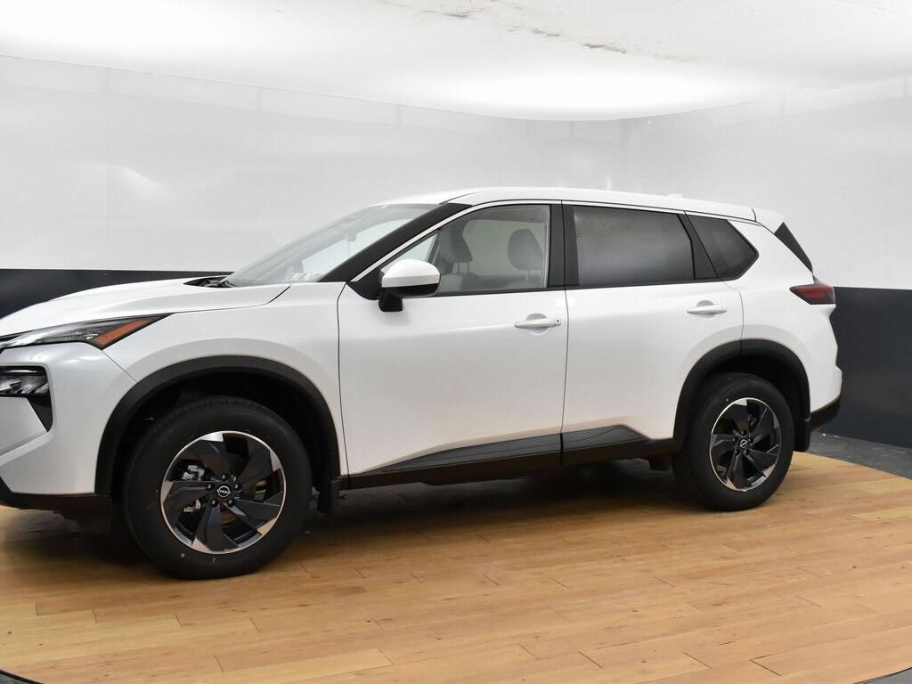 2025 Nissan Rogue SV photo 3