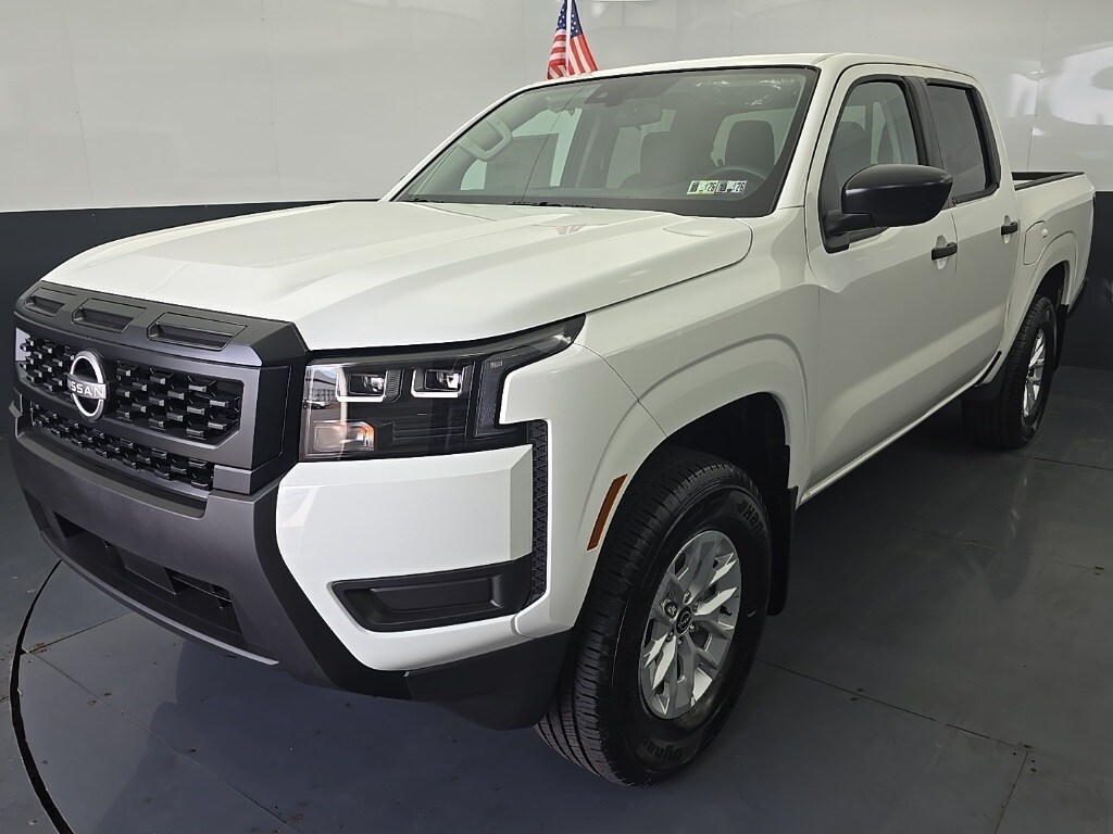 2026 Nissan Frontier S photo 3