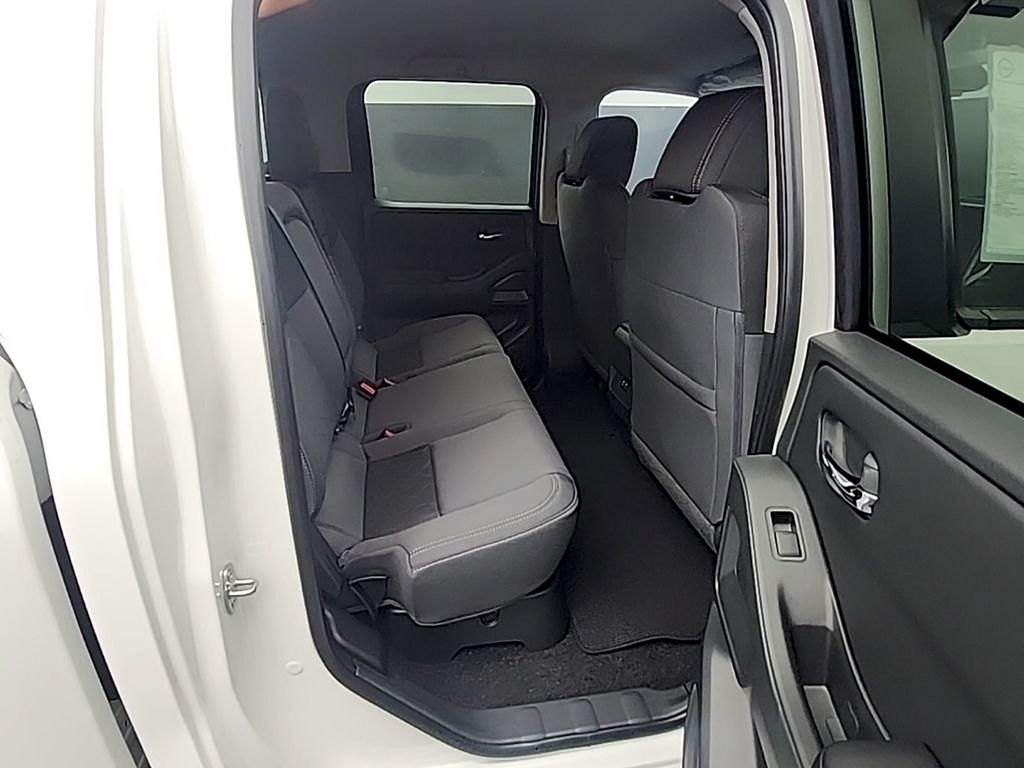 2026 Nissan Frontier SV - Photo 18