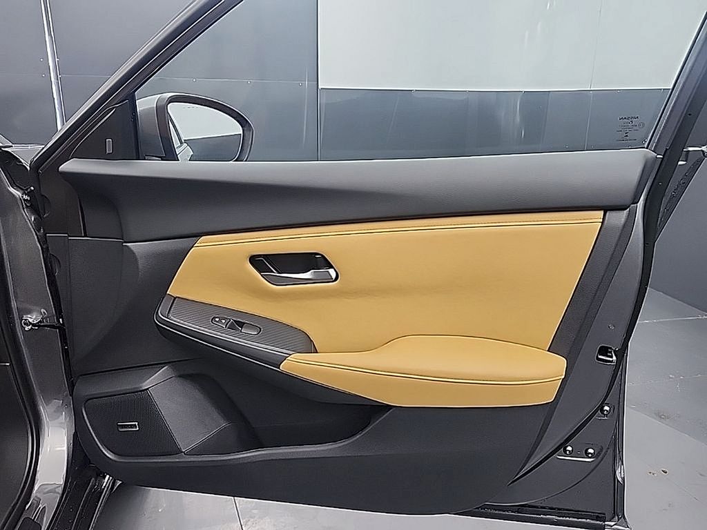 2025 Nissan Sentra SV - Photo 17